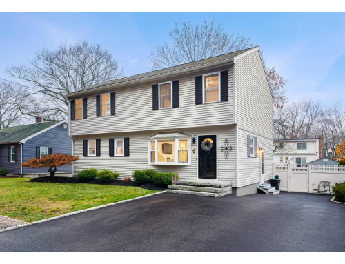 28 LAKESHORE AVE Beverly, MA
